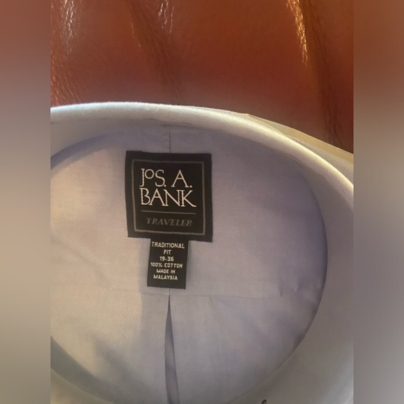 NBW Jos.A.Bank light blue dress shirt - Picture 2 of 3